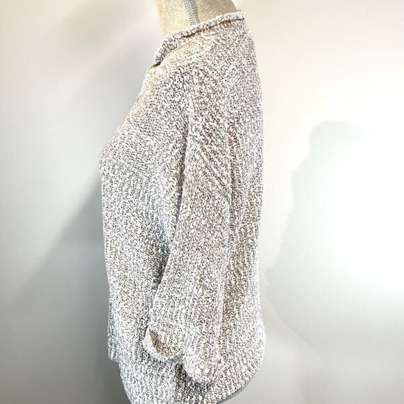 NWT Day to Day Blu Pepper V Neck Short Sleeve Oatmeal Sweater Women’s Sz Small - Picture 4 of 6